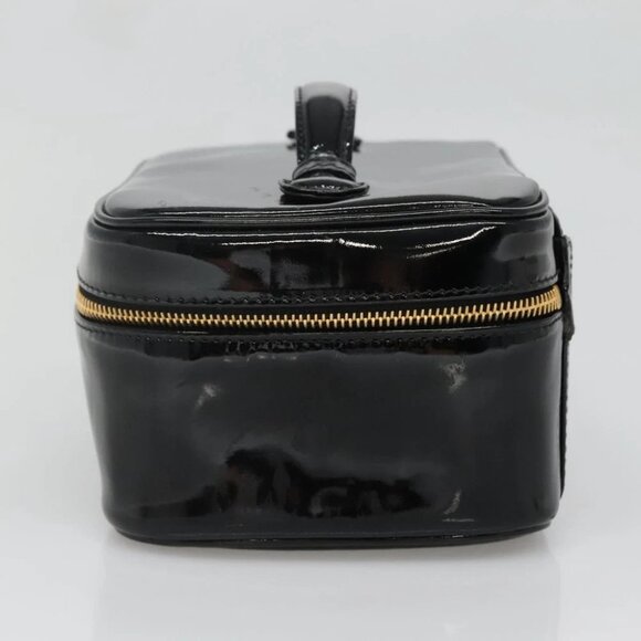 CHANEL Vanity Pouch Patent leather Black Gold CC - Picture 4 of 15